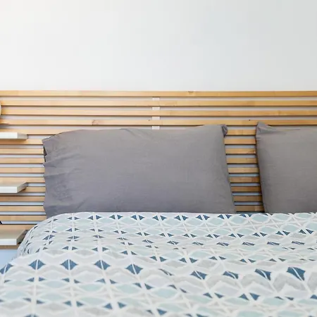 Апартаменты Seaview 1 Bedroom Modern *