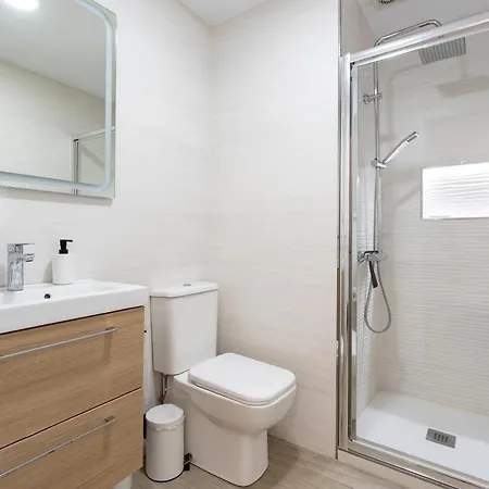 Seaview 1 Bedroom Modern